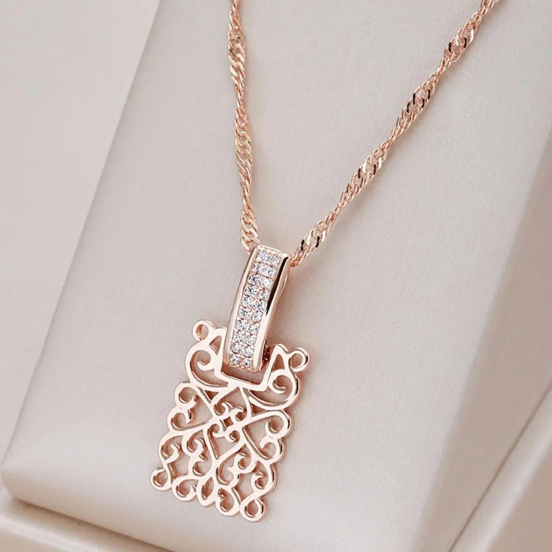Collier Mandala en Or Élégant