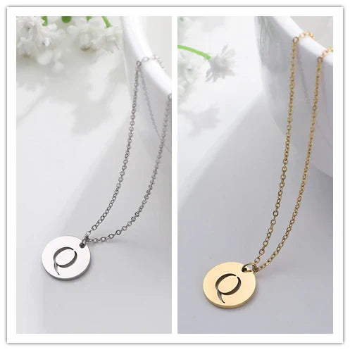 Collier Pendentif Lettre en Or Élégant