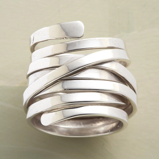 Élise™ – Élégance scintillante pour chaque fête