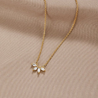 Collier Feuille en Cristal